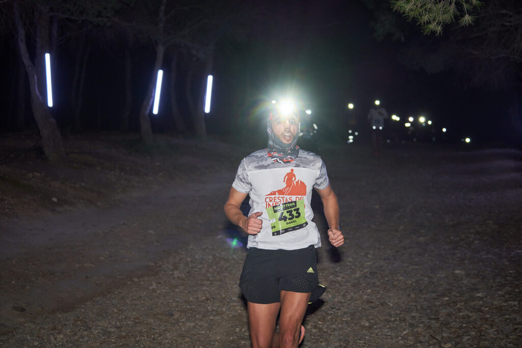 62-2024 11 23 NIGHT RUNINGZGZ_ 850