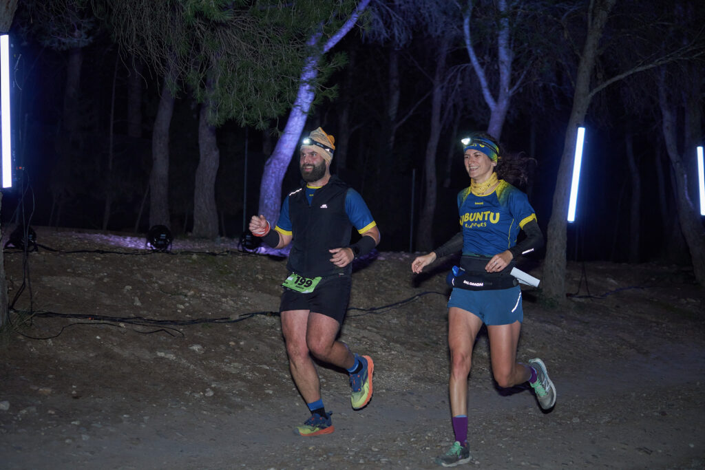 64-2024 11 23 NIGHT RUNINGZGZ_ 1079