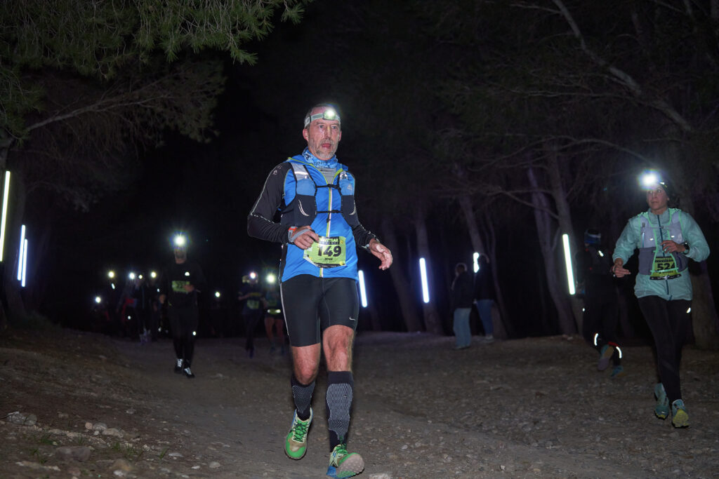 65-2024 11 23 NIGHT RUNINGZGZ_ 1150